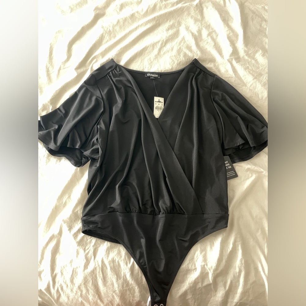 Flutter sleeve bodysuit from Express - NWT
